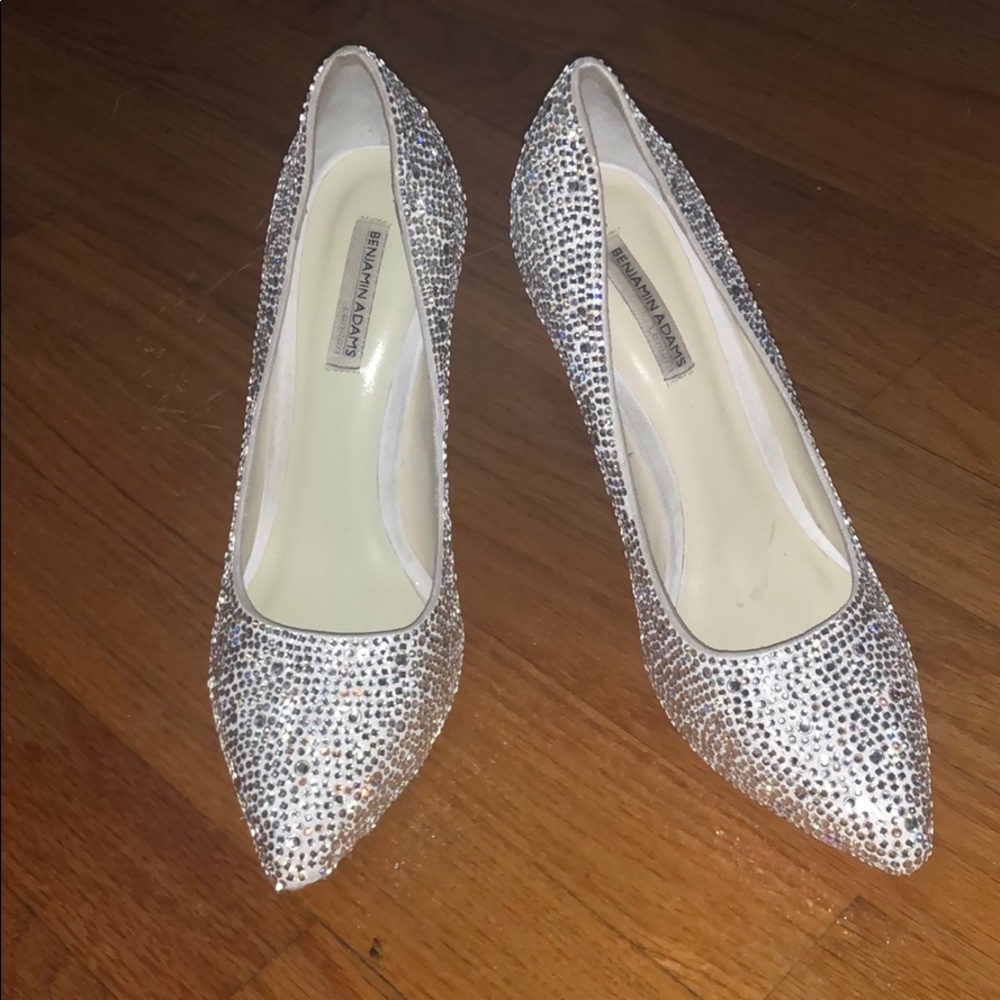 Benjamin Adams Crystal Pump size 8.5